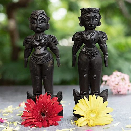 Traditional Wooden Marapachi Bommai Dolls – Ethnic Couple Set for Golu | Handmade South Indian Decor